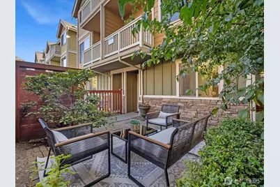 8554 A Mary Avenue NW, Seattle, WA 98117 - Photo 37