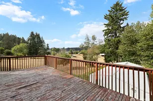 4125 Tracyton Beach Rd NW, Bremerton, WA 98310 - Photo 25
