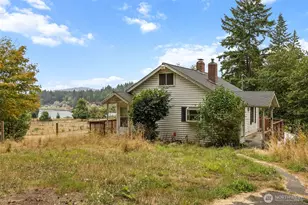 4125 Tracyton Beach Rd NW, Bremerton, WA 98310 - Photo 1