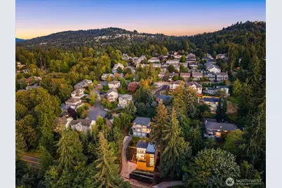 16127 SE 44th Way, Bellevue, WA 98006 - Photo 39