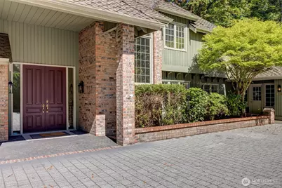 8140 Evergreen Lane, Mercer Island, WA 98040 - Photo 3