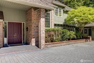 8140 Evergreen Ln, Mercer Island, WA 98040 - Photo 3