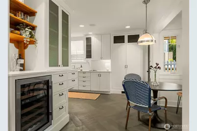 1107 4th Avenue N, Seattle, WA 98109 - Photo 17
