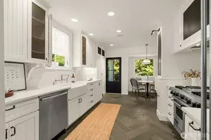 1107 4th Ave N, Seattle, WA 98109 - Photo 13