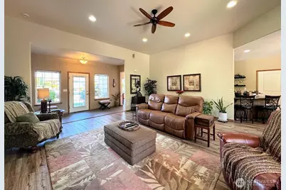 108 N Western Avenue, Wenatchee, WA 98801 - Photo 3