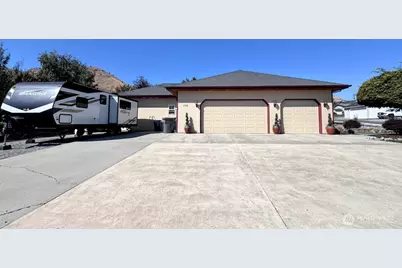 108 N Western Avenue, Wenatchee, WA 98801 - Photo 29