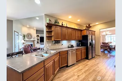 108 N Western Avenue, Wenatchee, WA 98801 - Photo 5