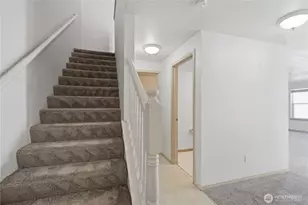 1160 Monroe Ave NE, Renton, WA 98056 - Photo 3
