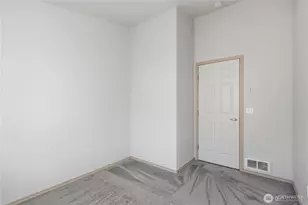 1160 Monroe Ave NE, Renton, WA 98056 - Photo 33