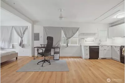 4259 Greenwood Avenue N, Seattle, WA 98103 - Photo 17