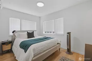 4259 Greenwood Ave N, Seattle, WA 98103 - Photo 13