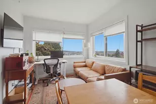 4259 Greenwood Ave N, Seattle, WA 98103 - Photo 21