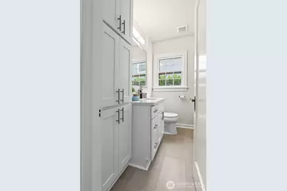 5510 43rd Avenue NE, Seattle, WA 98105 - Photo 25