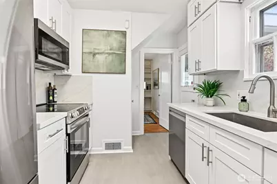 5510 43rd Avenue NE, Seattle, WA 98105 - Photo 19