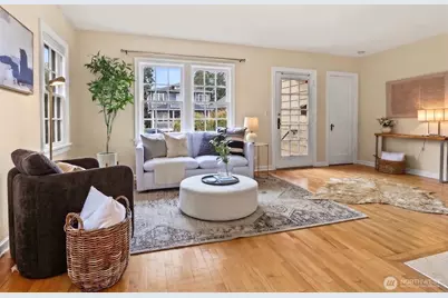 5510 43rd Avenue NE, Seattle, WA 98105 - Photo 7