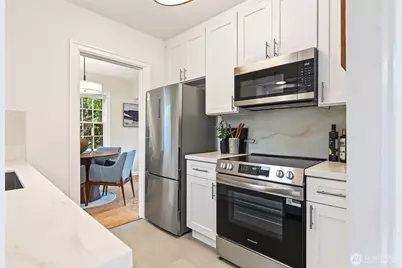 5510 43rd Avenue NE, Seattle, WA 98105 - Photo 17