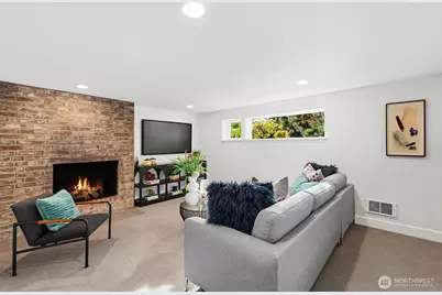 6202 Ravenna Avenue NE, Seattle, WA 98115 - Photo 27