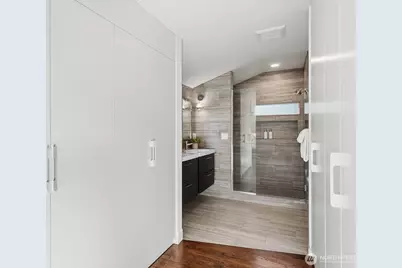 6202 Ravenna Avenue NE, Seattle, WA 98115 - Photo 25