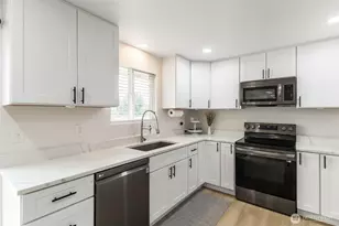 5701 80th St E, Puyallup, WA 98371 - Photo 15