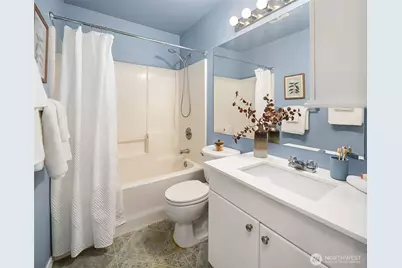 323 Queen Anne Avenue N #217, Seattle, WA 98109 - Photo 15