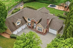 4511 238th Pl SE, Sammamish, WA 98029 - Photo 3