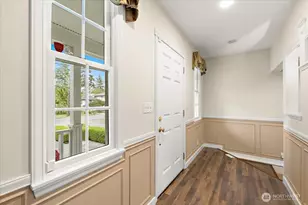 10231 41st Ave SW, Seattle, WA 98146 - Photo 5