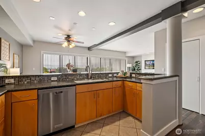 620 S 227th Street #103, Des Moines, WA 98198 - Photo 13