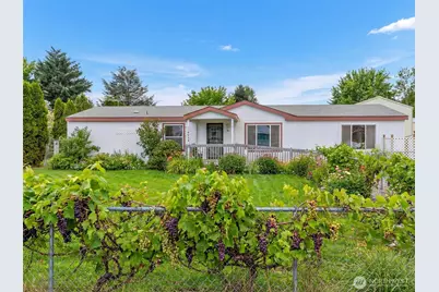 14934 Golden Delicious, Entiat, WA 98822 - Photo 1