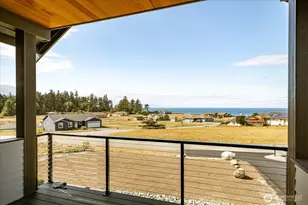 664 Hacienda Dr, Coupeville, WA 98239 - Photo 1