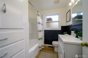 2216 Elizabeth St, Bellingham, WA 98225 - Photo 23