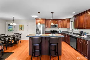 1908 NE Bentley Dr, Bremerton, WA 98311 - Photo 9