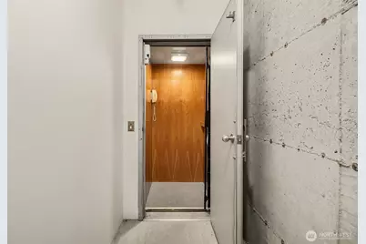 2422 NW 58th Street #301, Seattle, WA 98107 - Photo 25