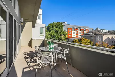 2422 NW 58th Street #301, Seattle, WA 98107 - Photo 27