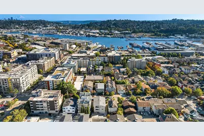 2422 NW 58th Street #301, Seattle, WA 98107 - Photo 31
