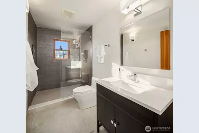 2422 NW 58th Street #301, Seattle, WA 98107 - Photo 21