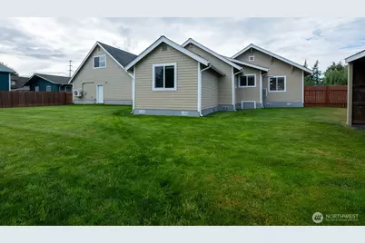 410 E Scott Street, Aberdeen, WA 98520 - Photo 5