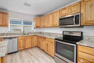 410 E Scott St, Aberdeen, WA 98520 - Photo 13