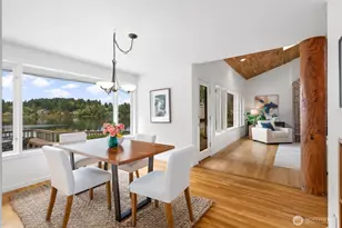 1804 Eagle Hbr Ln NE, Bainbridge Island, WA 98110 - Photo 13