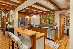 9000 Kono Rd NE, Bainbridge Island, WA 98110 - Photo 11