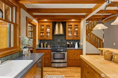 9000 Kono Road NE, Bainbridge Island, WA 98110 - Photo 9