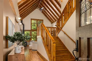 9000 Kono Rd NE, Bainbridge Island, WA 98110 - Photo 3