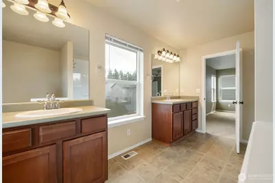 4307 Murrelet Avenue SW, Port Orchard, WA 98367 - Photo 15