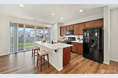 12605 176th Street E, Puyallup, WA 98374 - Photo 5