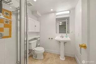 8 W Fulton St, Seattle, WA 98119 - Photo 19