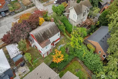 8 W Fulton Street, Seattle, WA 98119 - Photo 31