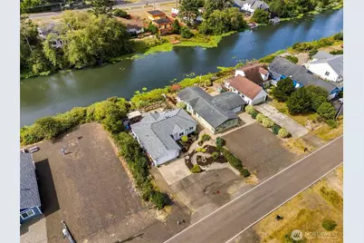 365 Canal Drive NE, Ocean Shores, WA 98569 - Photo 25