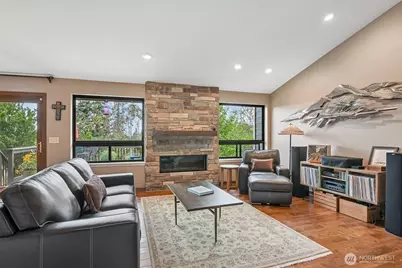 5117 Nathan Loop SE, Auburn, WA 98092 - Photo 3