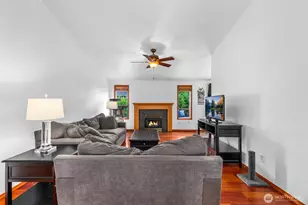 1217 29 Ave Ct SW, Puyallup, WA 98373 - Photo 5