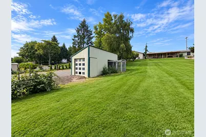 2207 W Parks Lane, Othello, WA 99344 - Photo 9