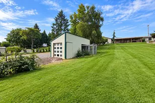 2207 W Parks Ln, Othello, WA 99344 - Photo 9